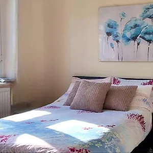 https://rooms.cambridgehotelsuk.com